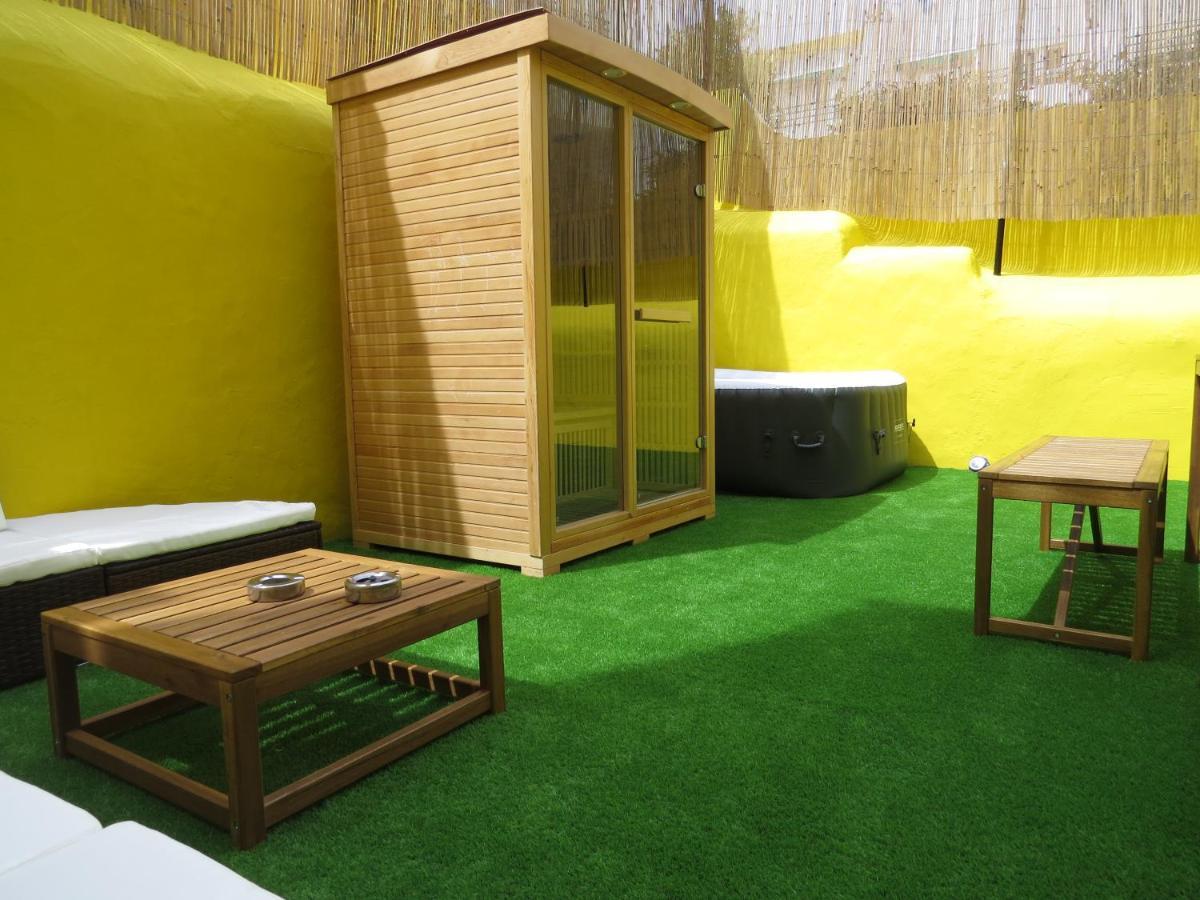 The Macarena Beach Hostel Lagos Exterior foto
